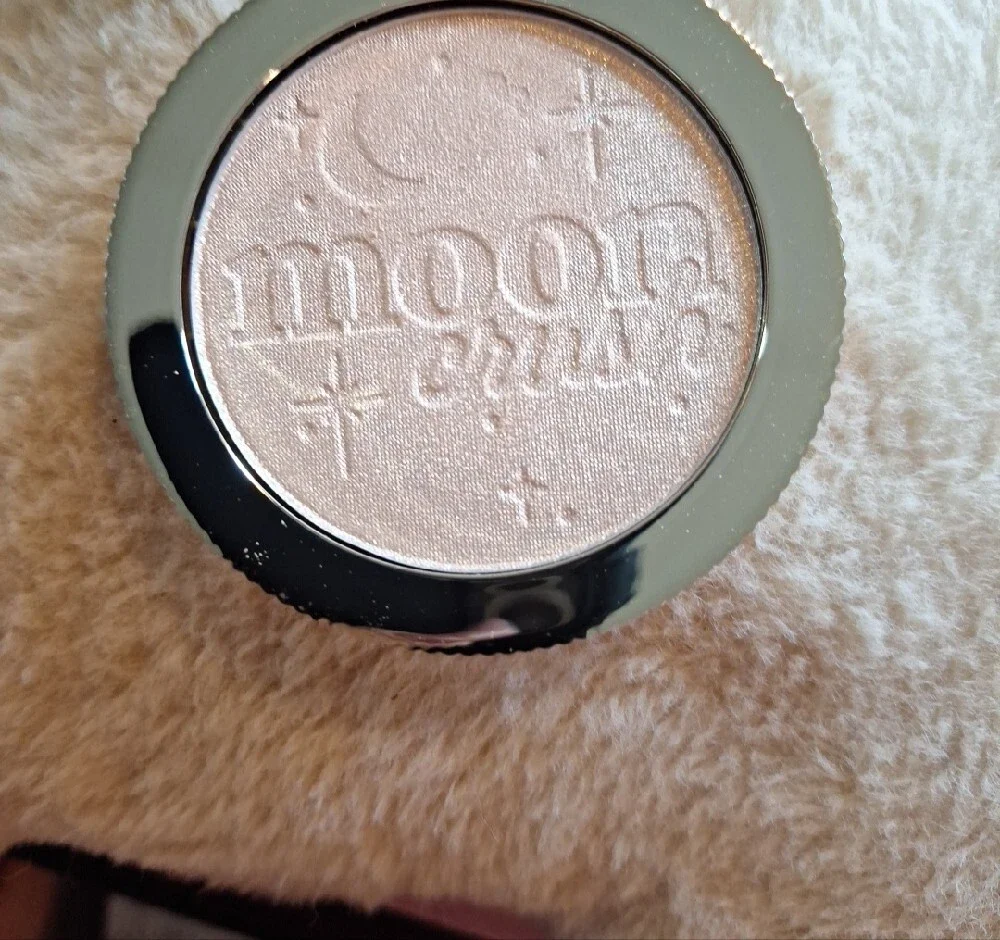 Too Faced Light Pink Round Compact with Mirror..